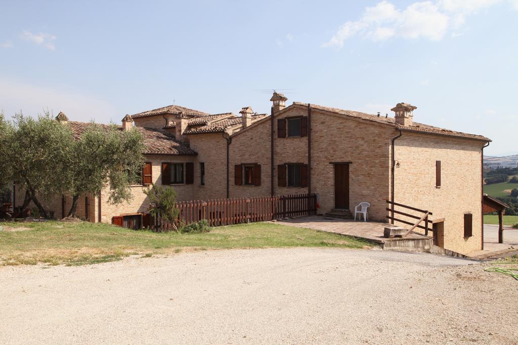 Agriturismo Sant'Antonio Villa Montegridolfo Exterior photo